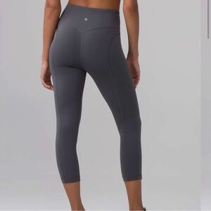 Lululemon Pushing Limits Crop (Nulu 21")